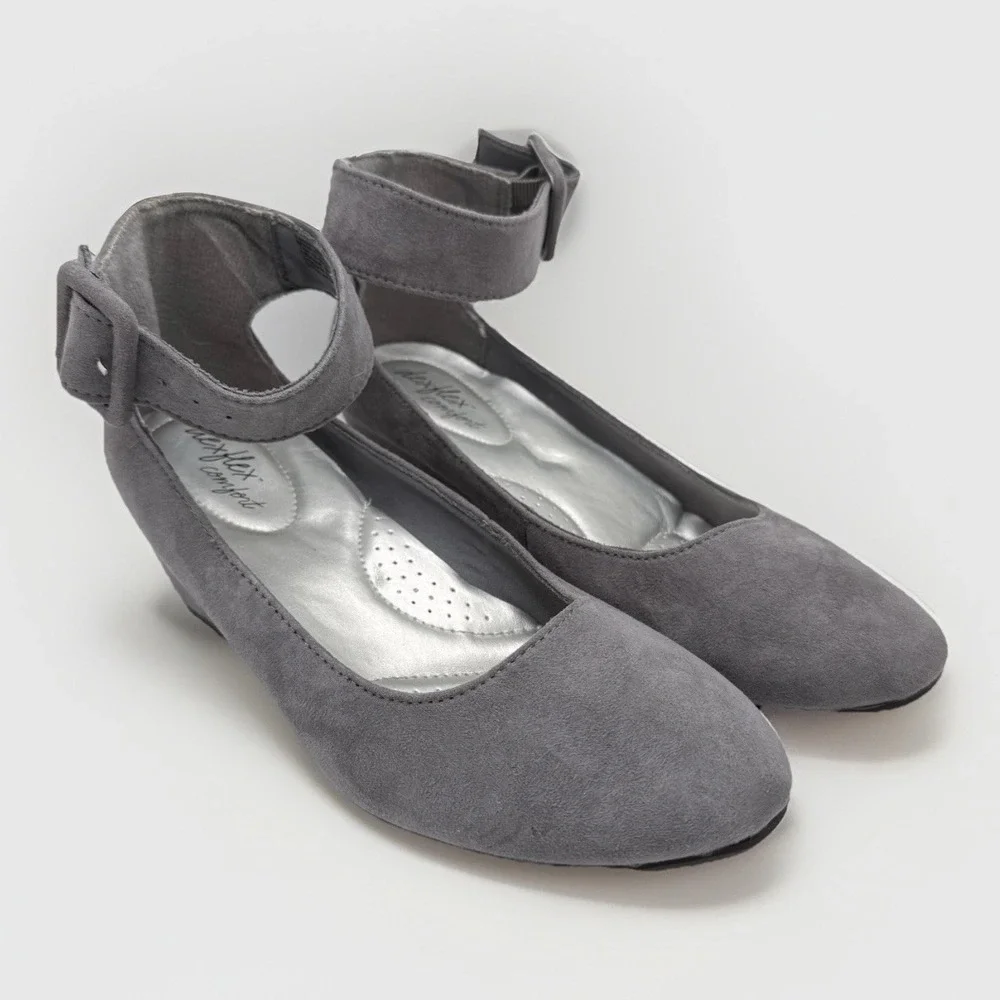 DexFlex Comfort J. Renee Gray Faux Suede Wedge Strap Heels Women's‎ 6.5 EU 38